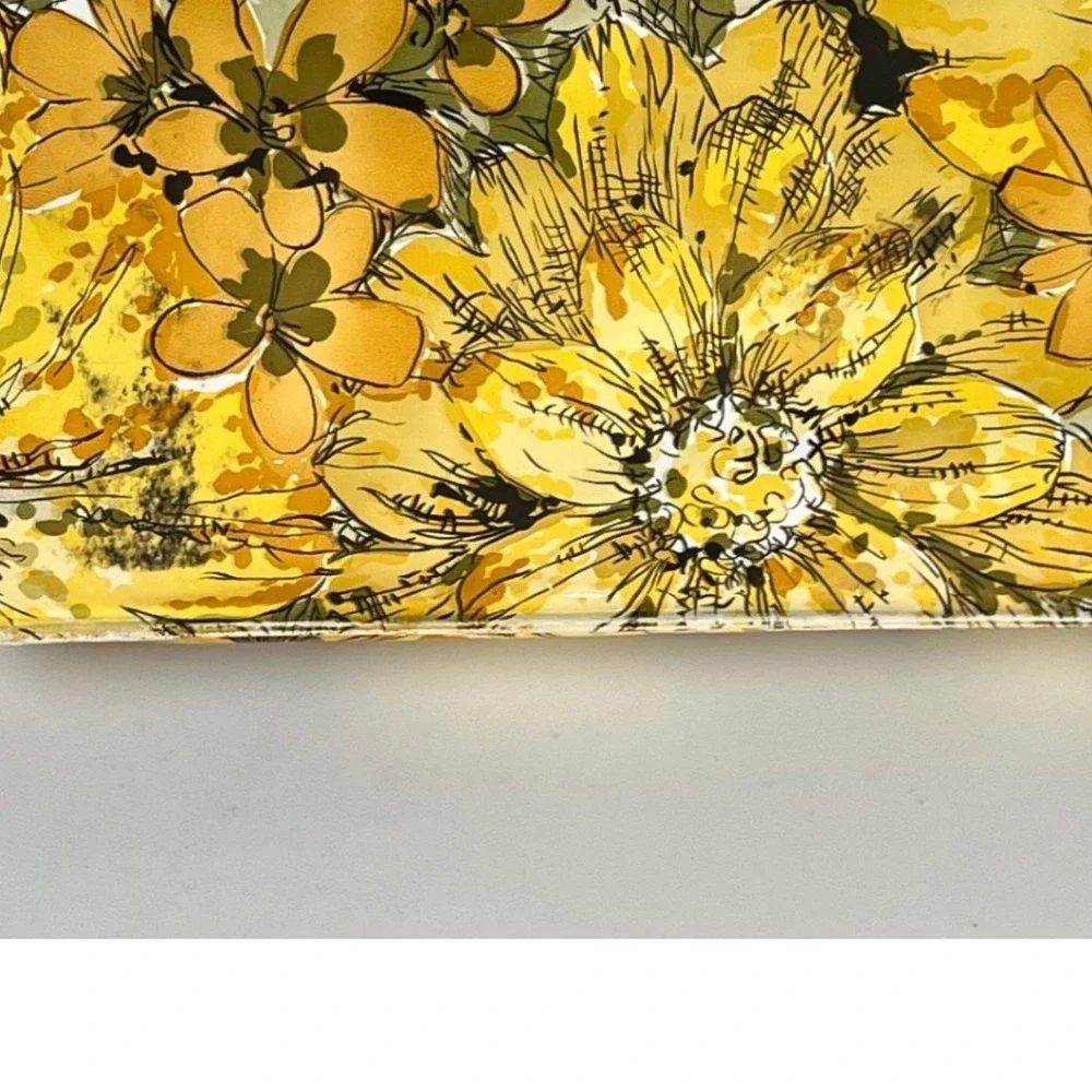 Tolin Mfg Corp Train Case Yellow WomenVintage Floral Mod Vanity Bag 13.5x9.5 in